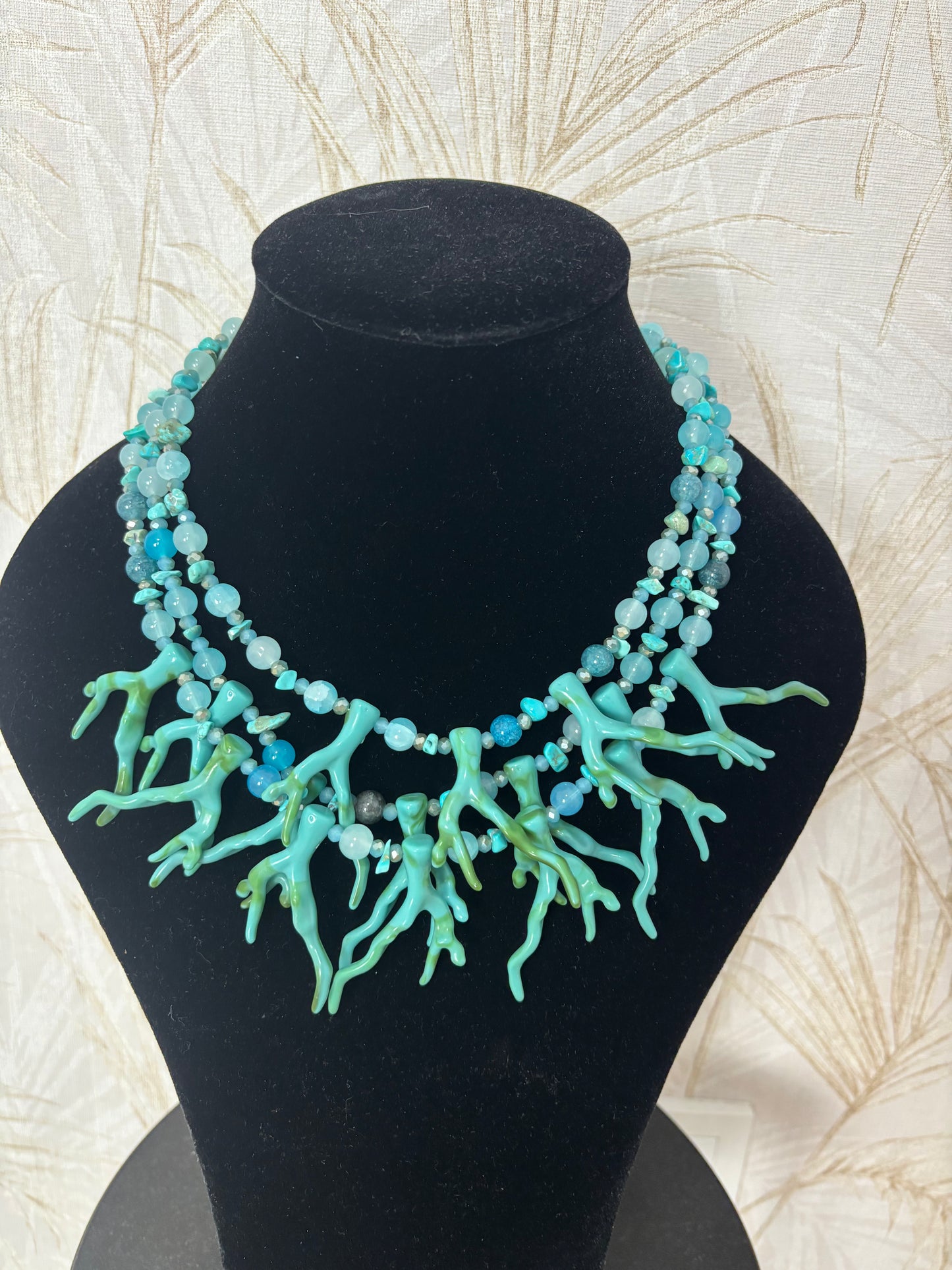 Collar corales turquesa